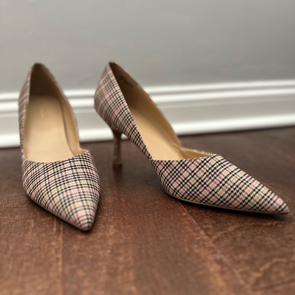 Ann Taylor Shoes - Ann Taylor Azra pumps 9 1/2 NWOB